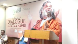 Inspiring Spiritual Dialogue with Guru Shri Atma Nambi Ji Captivates Attendees at India International Centre
