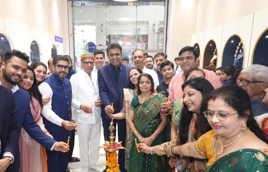 KISNA Diamond & Gold Jewellery Celebrates 50 Showrooms in India with New Opening in Noida