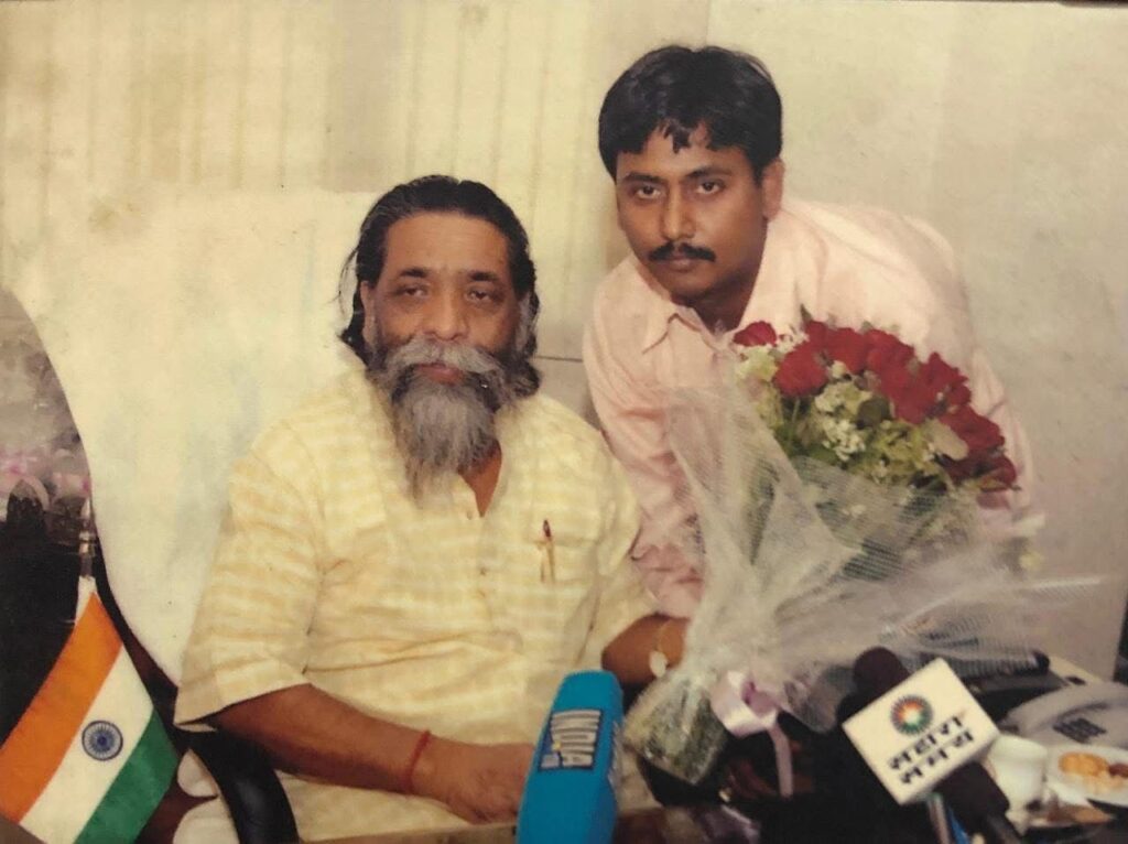 Rakesh Kumar Singh pays tribute to Jharkhand movement stalwart Shibu Soren; extends condolences to Hemant Soren