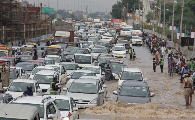 Gurgaon Rains Turn 30-Minute Drive Into 6-Hour Ordeal, Viral Post Sparks Outrage
