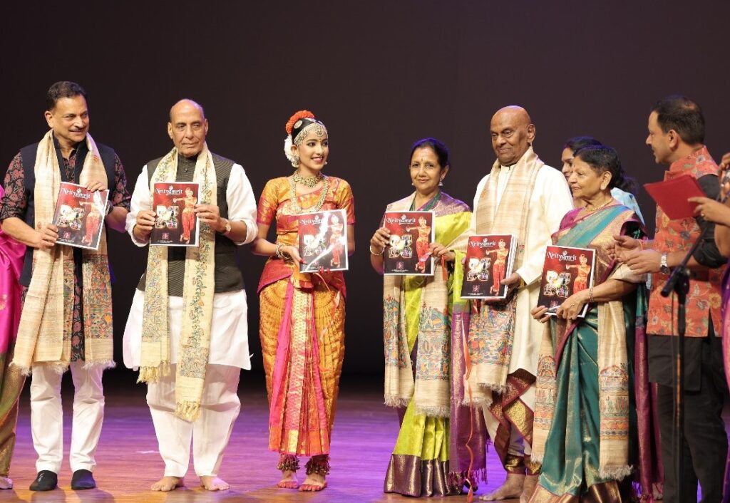 Defence Minister Applauds Young Dancer Shambhavi Sharma’s Kuchipudi Debut in Delhi