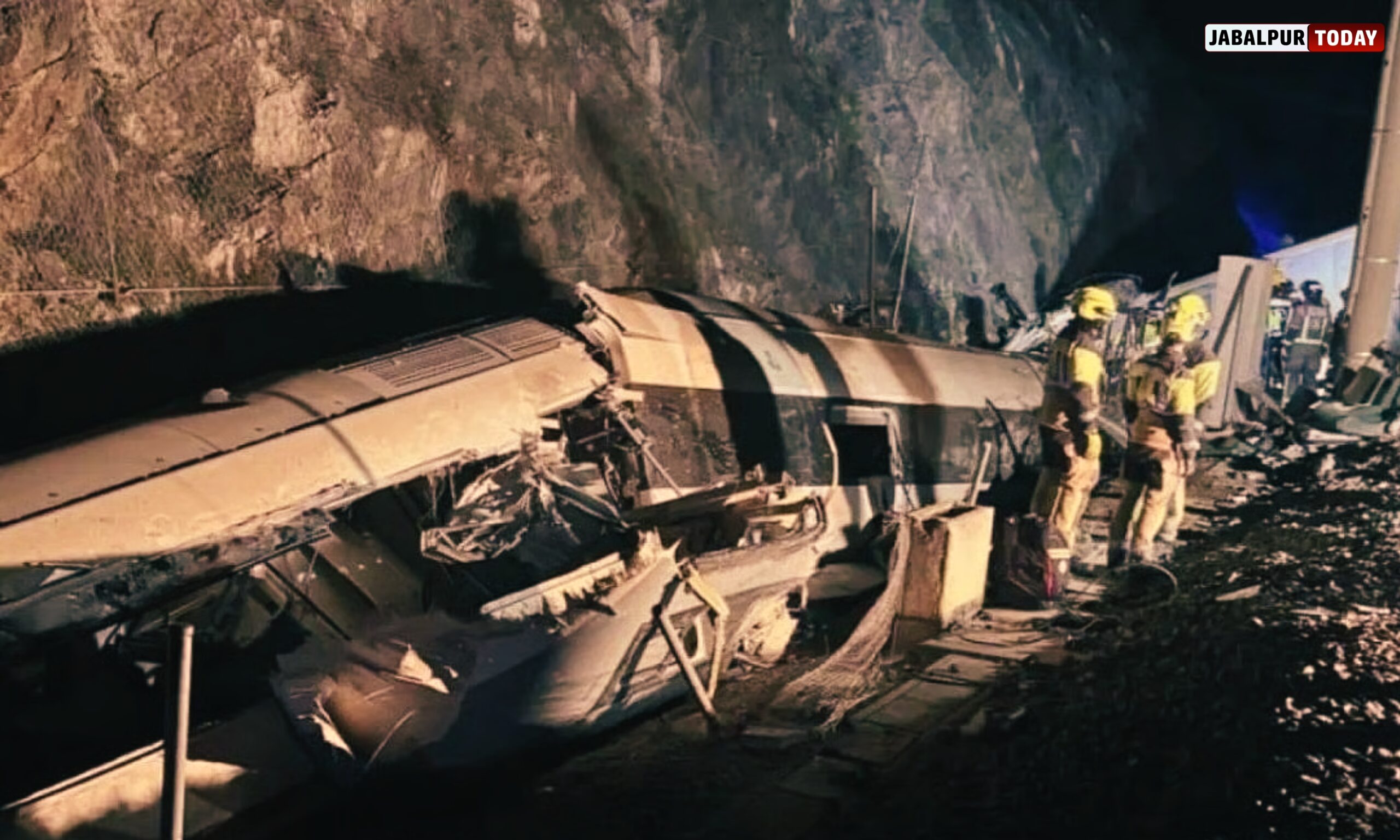 Spain High-Speed Train Crash: 21 Dead, Dozens Injured in Córdoba