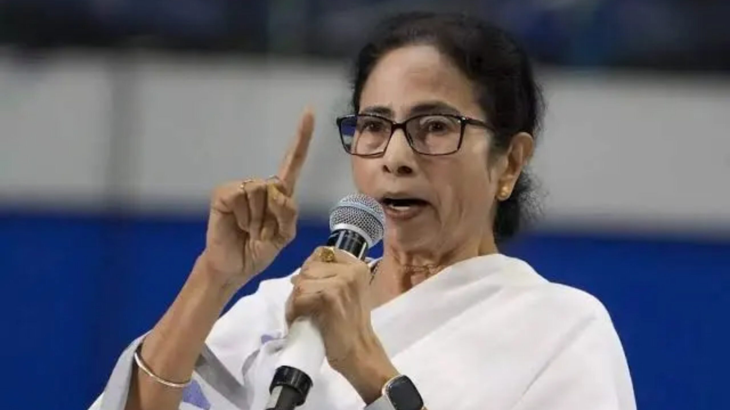 Supreme Court Calls ED Raid Obstruction in Kolkata ‘Very Serious’; Says It Will Closely Examine Allegations Against Mamata Banerjee