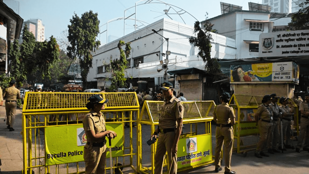 Mumbai BMC Election Results 2026 LIVE: Early Leads Show Mahayuti Slightly Ahead, Thackeray Front Fighting Hard in Key Wards