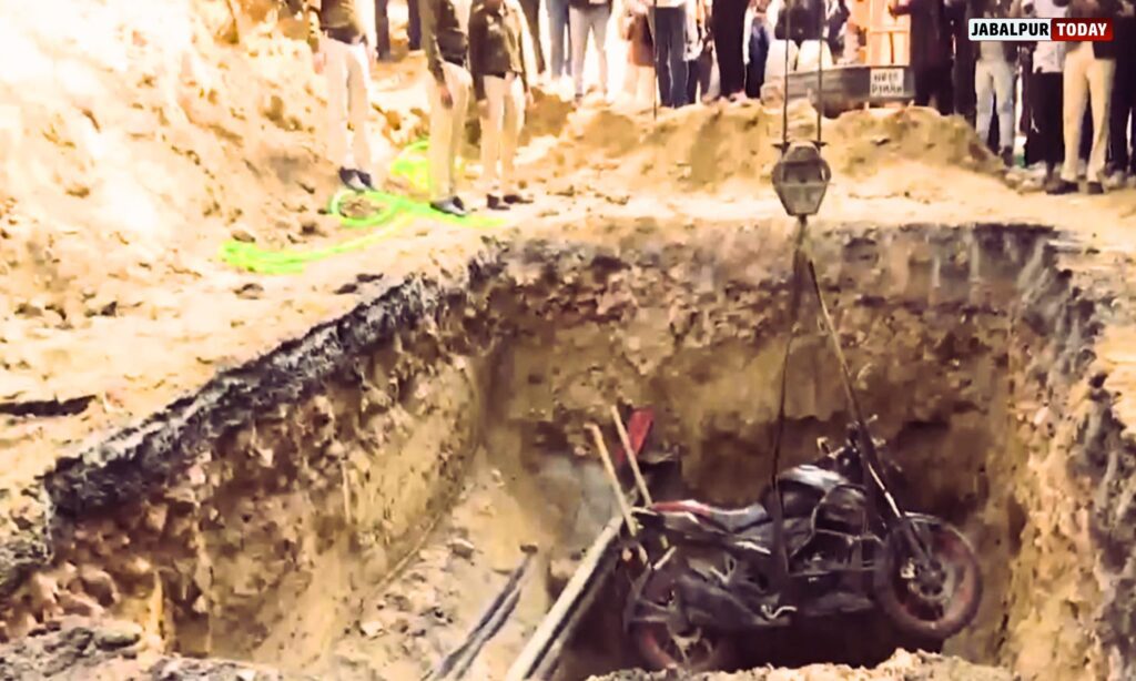 Delhi Biker Kamal Dhyani Dies in Janakpuri Pit: Family Lawyer Alleges DJB Negligence, Probe Delays; Sub-Contractor Arrested