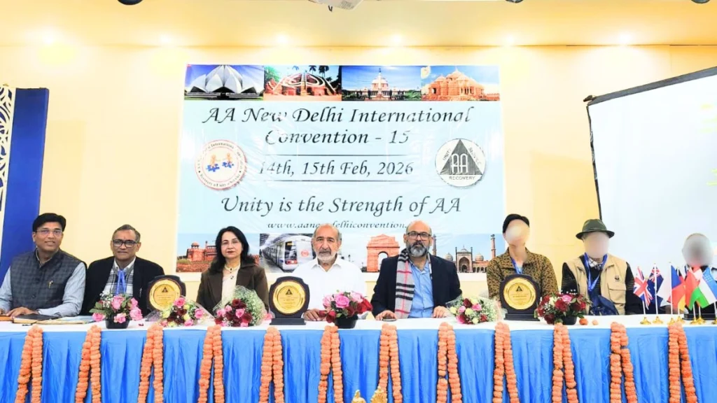 “Alcohol Impacts the Entire Family”: DMA and AA Gather Doctors and Individuals in Recovery Together to Address the Issue