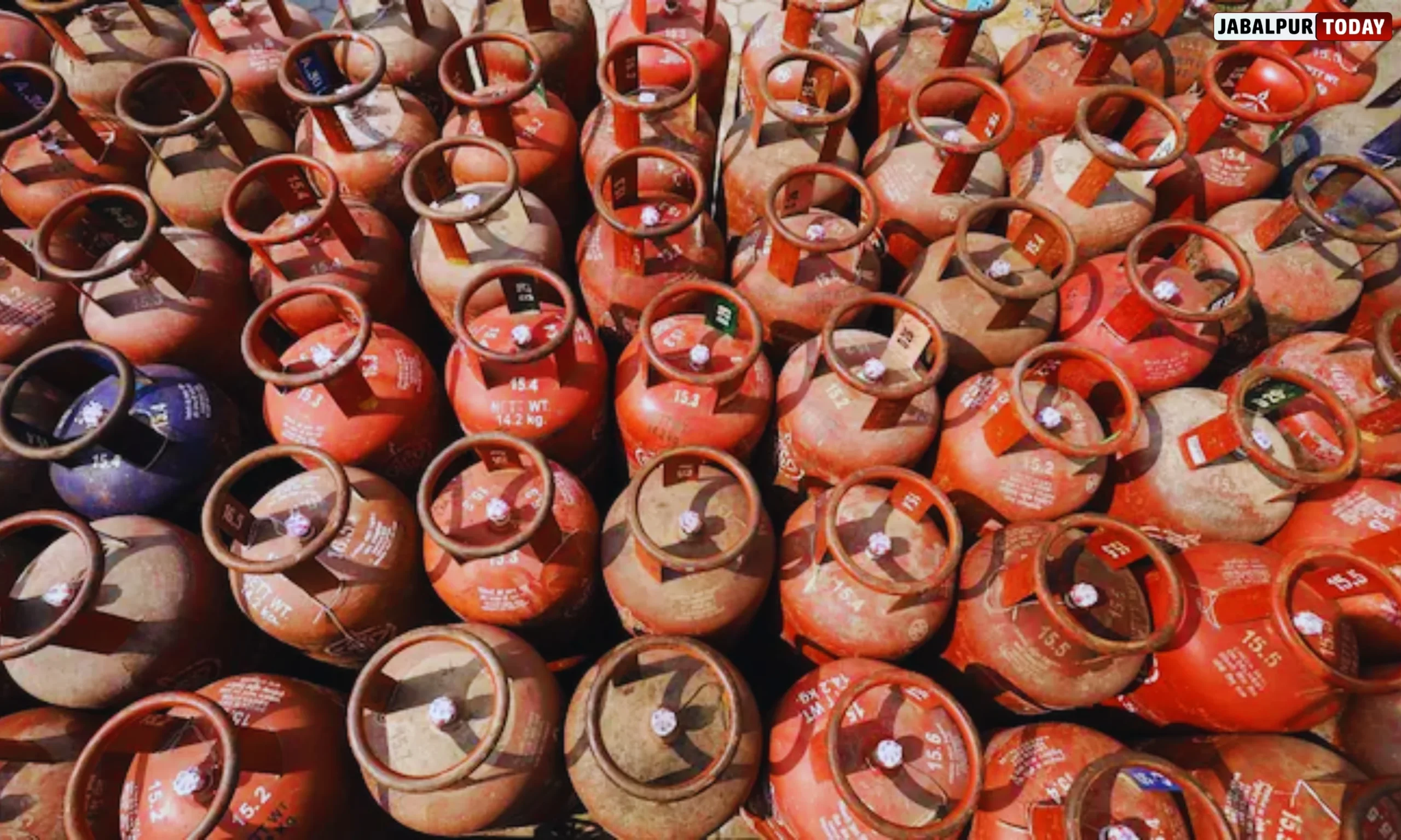 Why LPG Production Increased by 10% in India: Government Rejects Shortage Rumours Amid Iran Crisis