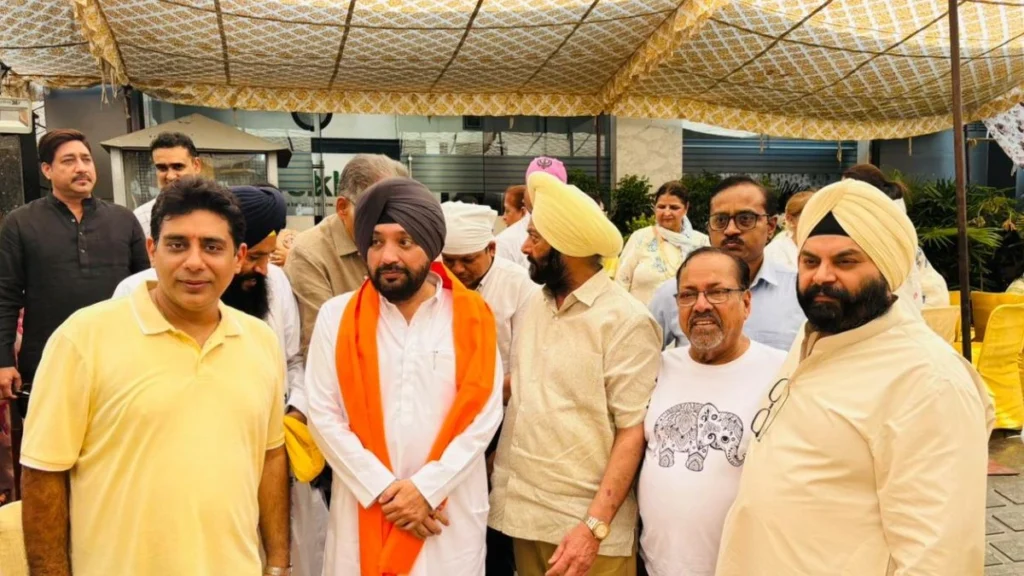 Sikka Charitable Trust Hosts Guru Ka Langar on Guru Arjan Dev Ji’s Martyrdom Day, Promotes Service and Social Harmony