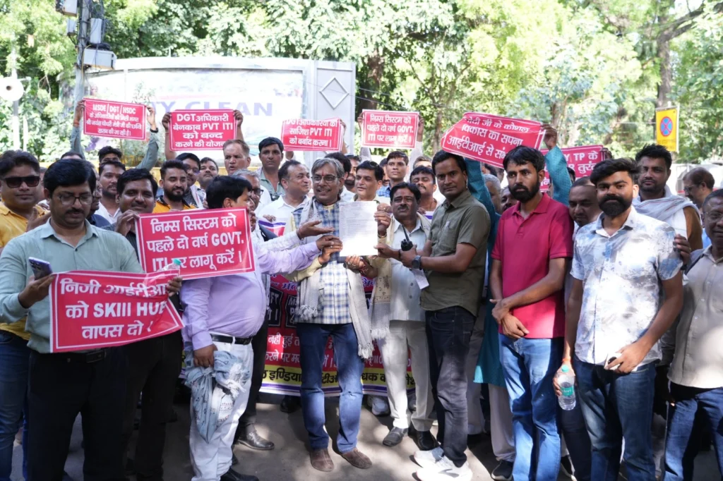 Private ITI Operators Hold Jantar Mantar Protest Under FOAII Banner, Press for Restoration of Third Shift and 15 Key Reforms