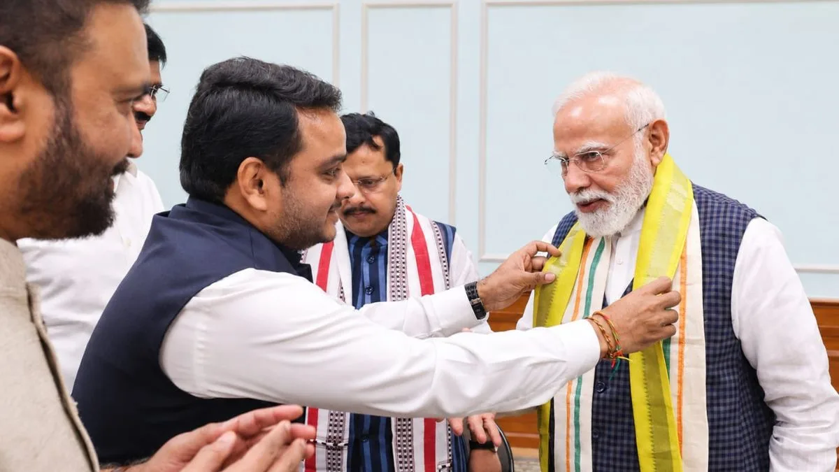 Mangalagiri Handloom Takes Centre Stage as Vijay Chintakayala Meets PM Modi on National Handloom Day